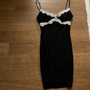 XS black dress